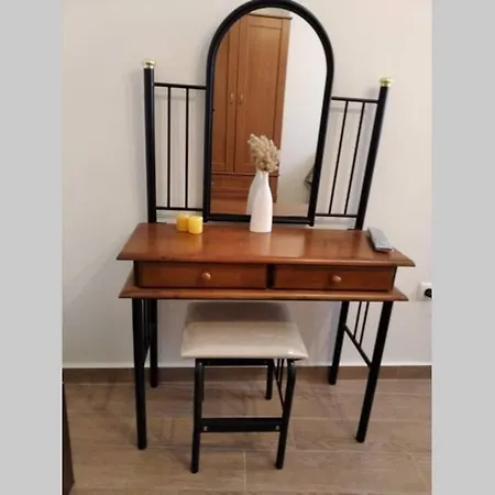 ευχάριστο σπίτι στην χώρα κύθνου Dom wakacyjny *