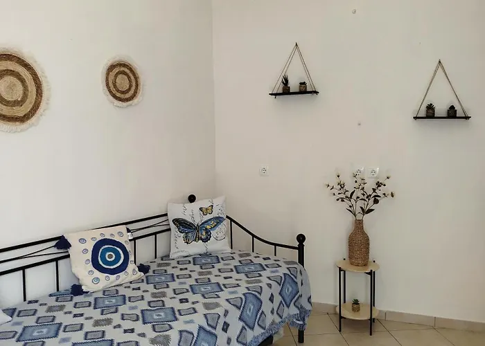 ευχάριστο σπίτι στην χώρα κύθνου Сasa de vacaciones Kithnos